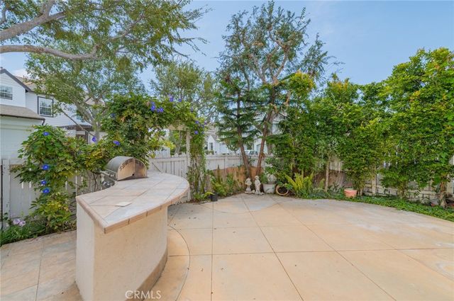 46 Middlebury, Irvine, CA 92620