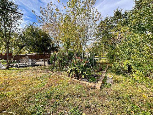 2531 Maplewood Lane, Sedalia, MO 65301