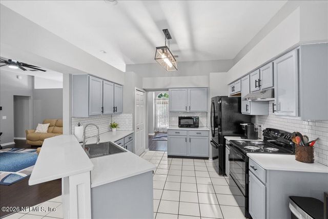 530 REMINGTON FOREST Drive, St. Johns, FL 32259