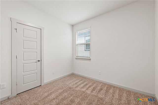 328 Fairfax Avenue, San Marcos, TX 78666