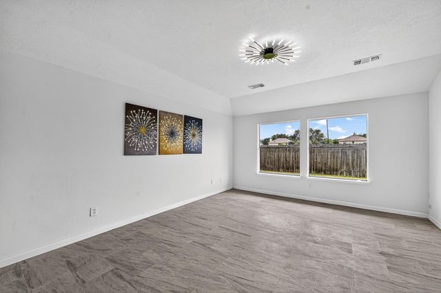 16119 Mission Glen Drive, Houston, TX 77083