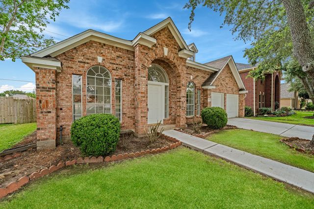 16119 Mission Glen Drive, Houston, TX 77083
