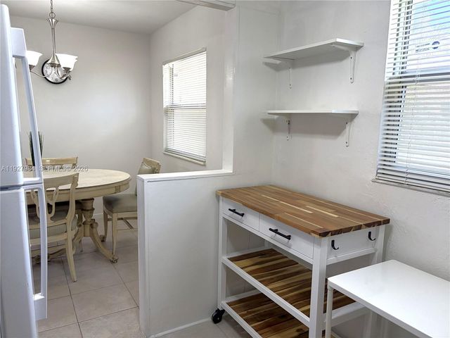 293 Seville M 293 293, Delray Beach, FL 33446