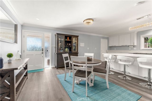 1170 Gleneagles, Costa Mesa, CA 92627