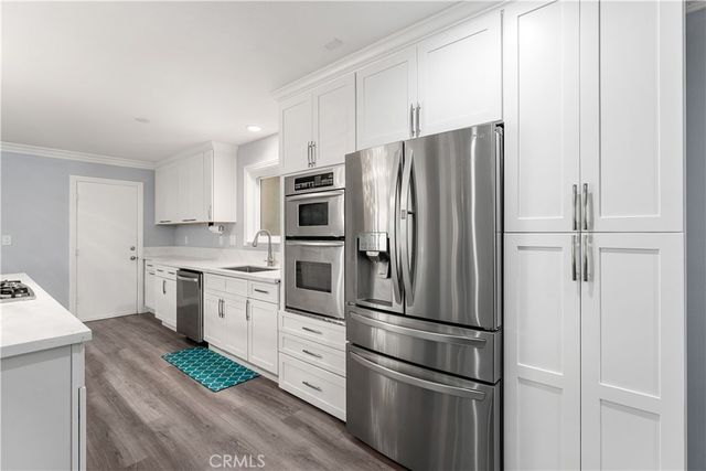 1170 Gleneagles, Costa Mesa, CA 92627