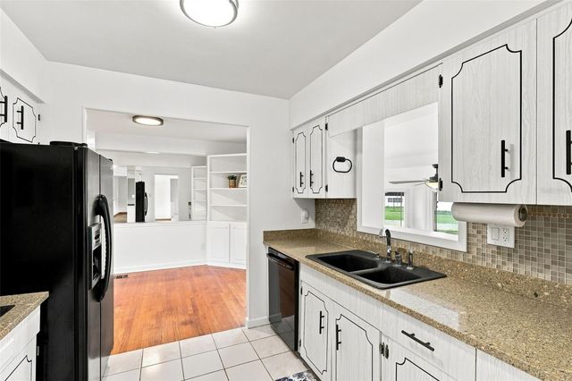 18 ASTER DRIVE, Debary, FL 32713