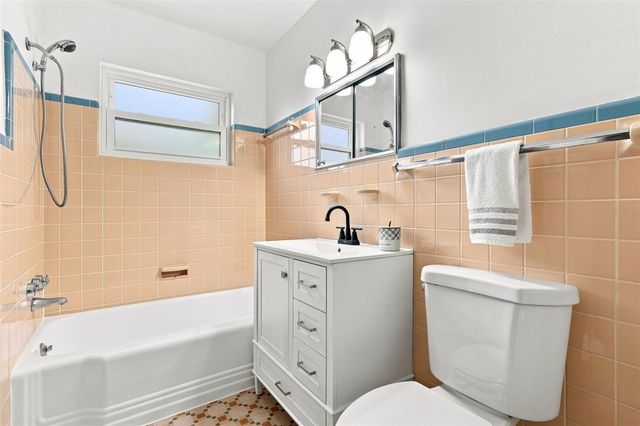 18 ASTER DRIVE, Debary, FL 32713