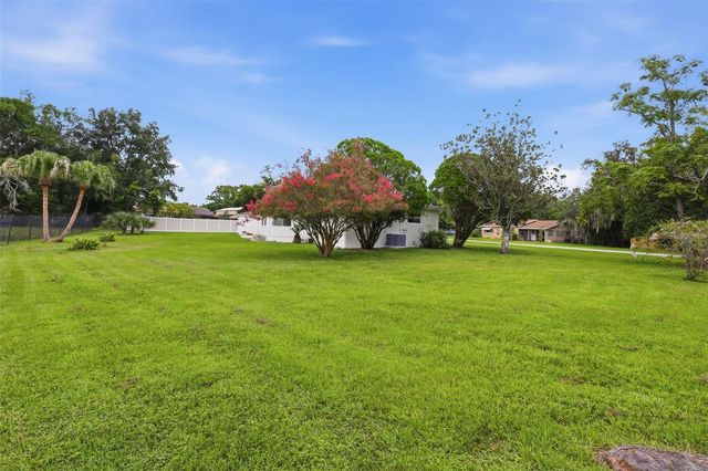 18 ASTER DRIVE, Debary, FL 32713