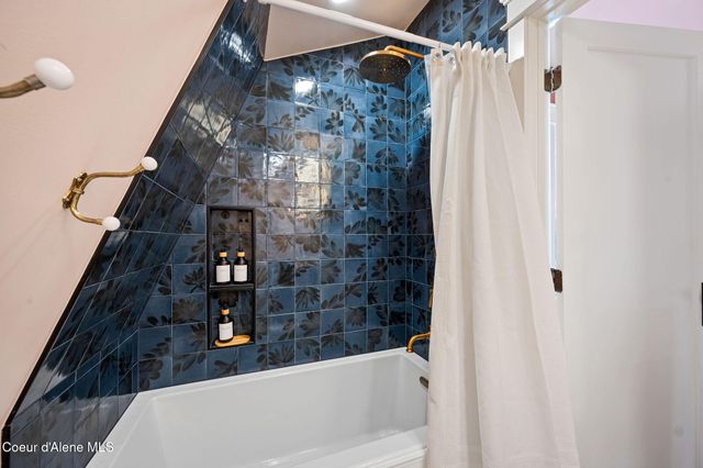 1621 E Lost AVE, Coeur D'alene, ID 83814