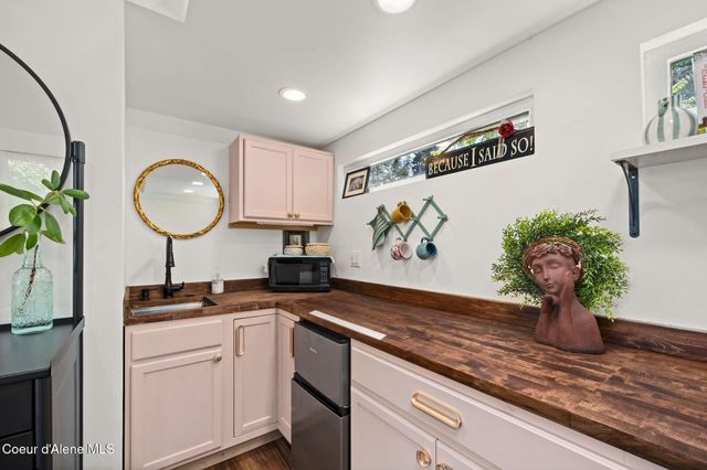 1621 E Lost AVE, Coeur D'alene, ID 83814