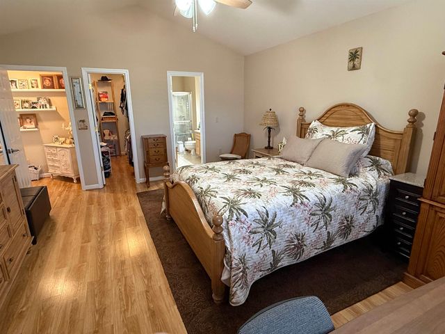 898 Knoll Dr., Little River, SC 29566