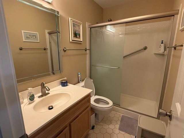 898 Knoll Dr., Little River, SC 29566