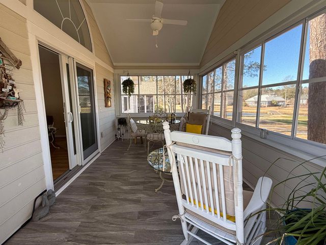 898 Knoll Dr., Little River, SC 29566