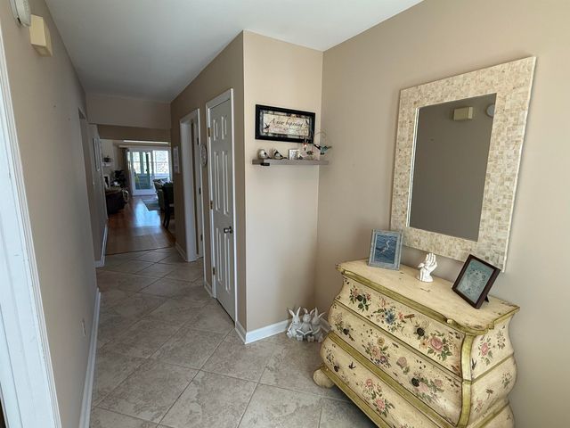 898 Knoll Dr., Little River, SC 29566