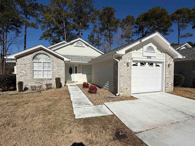 898 Knoll Dr., Little River, SC 29566