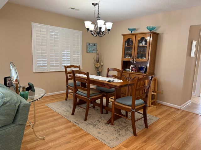 898 Knoll Dr., Little River, SC 29566