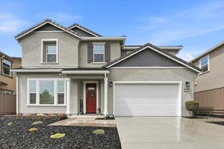1230 Robbies Court, Hollister, CA 95023