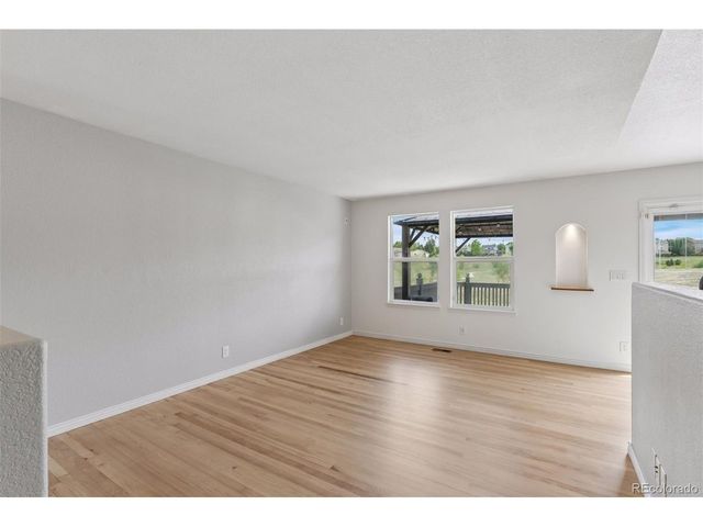 2758 E 109th Ave, Northglenn, CO 80233