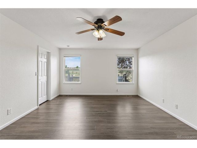 2758 E 109th Ave, Northglenn, CO 80233