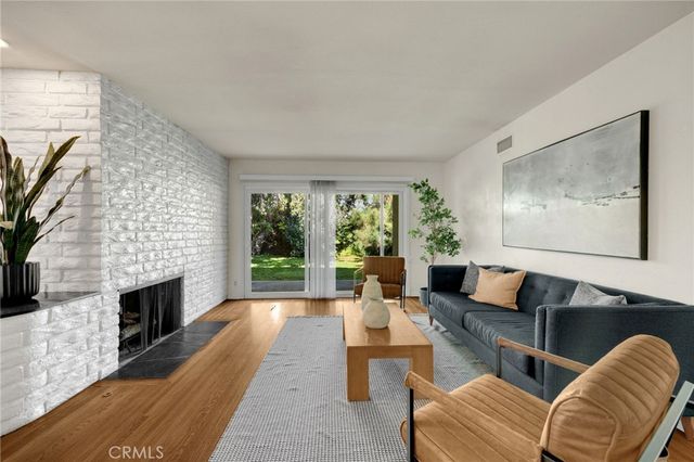 5020 Alcove Avenue, Valley Village, CA 91607