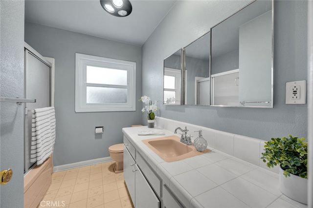 5020 Alcove Avenue, Valley Village, CA 91607