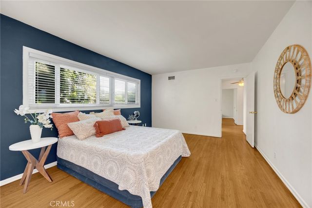 5020 Alcove Avenue, Valley Village, CA 91607