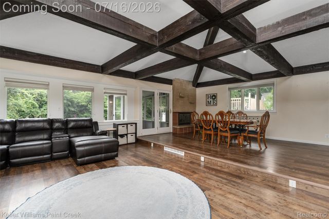 197 Perrydale Street, Rochester Hills, MI 48306
