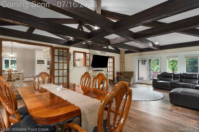 197 Perrydale Street, Rochester Hills, MI 48306