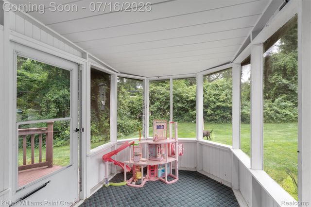 197 Perrydale Street, Rochester Hills, MI 48306