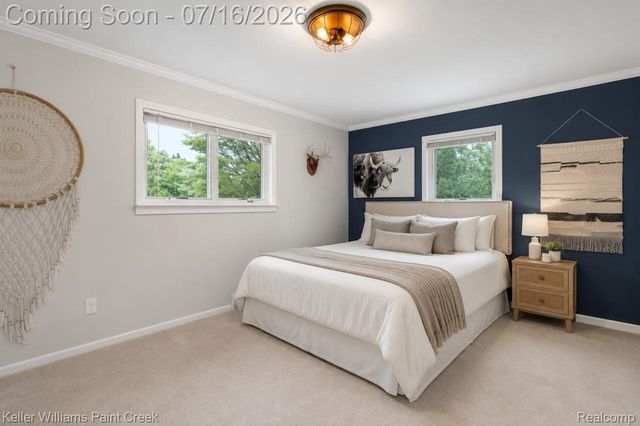 197 Perrydale Street, Rochester Hills, MI 48306