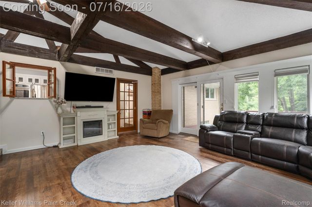 197 Perrydale Street, Rochester Hills, MI 48306