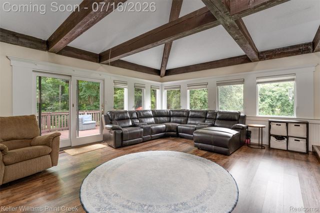 197 Perrydale Street, Rochester Hills, MI 48306