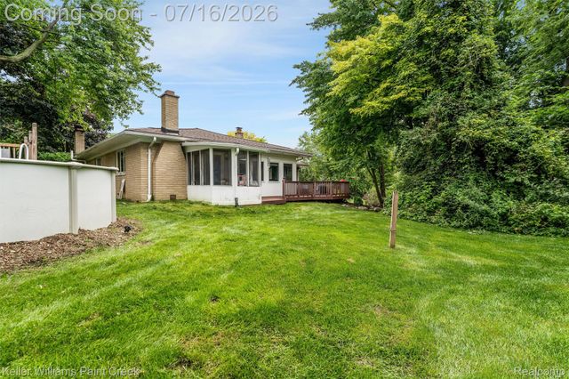 197 Perrydale Street, Rochester Hills, MI 48306