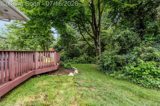197 Perrydale Street, Rochester Hills, MI 48306