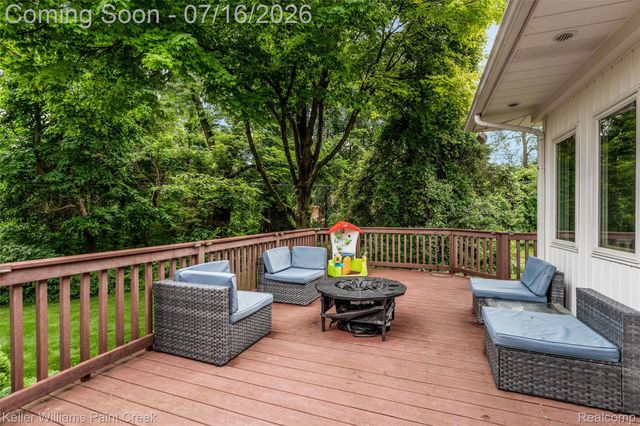 197 Perrydale Street, Rochester Hills, MI 48306
