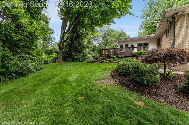 197 Perrydale Street, Rochester Hills, MI 48306