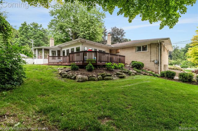 197 Perrydale Street, Rochester Hills, MI 48306