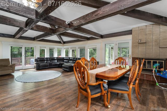 197 Perrydale Street, Rochester Hills, MI 48306