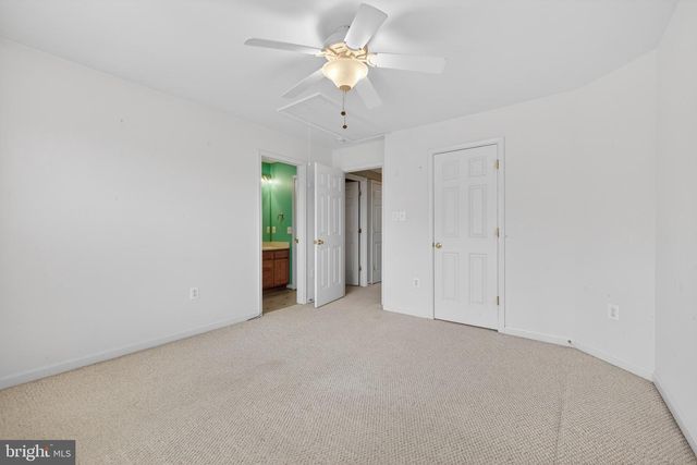 8166 TENBROOK DR, Gainesville, VA 20155