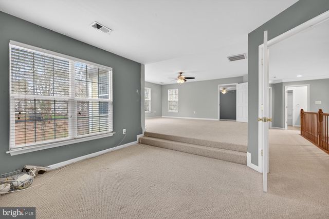 8166 TENBROOK DR, Gainesville, VA 20155