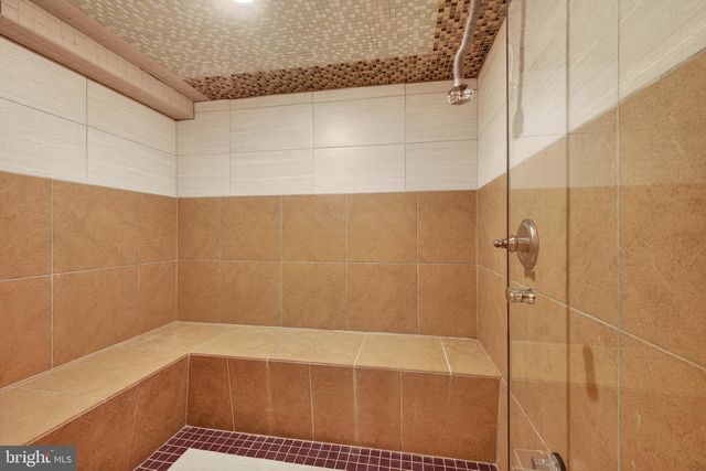 8166 TENBROOK DR, Gainesville, VA 20155