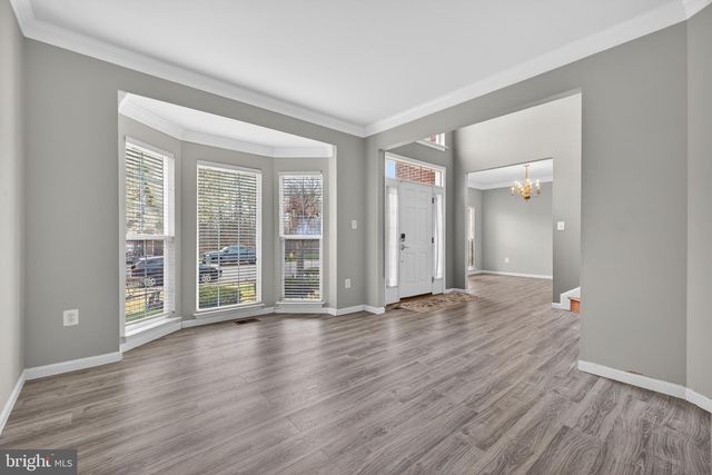 8166 TENBROOK DR, Gainesville, VA 20155