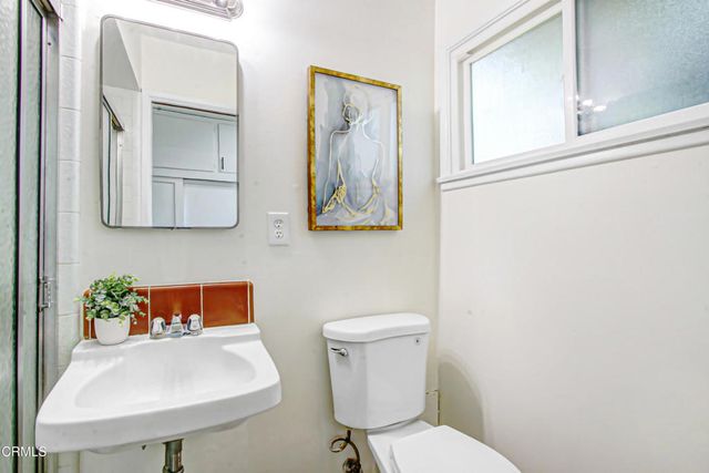 5273 Greenbrier Drive, Riverside, CA 92504