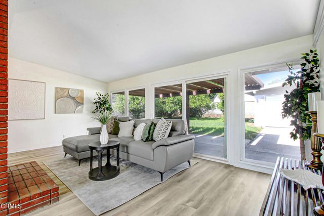 5273 Greenbrier Drive, Riverside, CA 92504