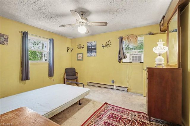 3932 Yokley Street, Winston-salem, NC 27107