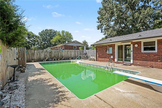 3932 Yokley Street, Winston-salem, NC 27107