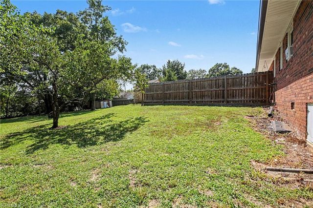 3932 Yokley Street, Winston-salem, NC 27107