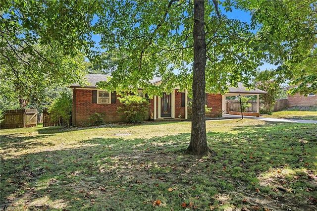 3932 Yokley Street, Winston-salem, NC 27107