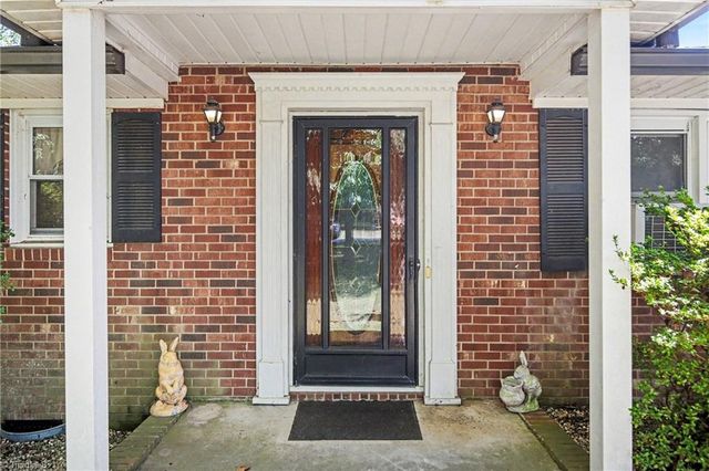 3932 Yokley Street, Winston-salem, NC 27107