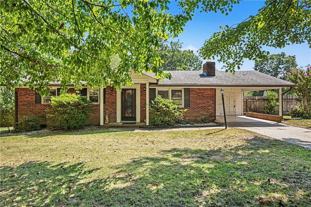 3932 Yokley Street, Winston-salem, NC 27107